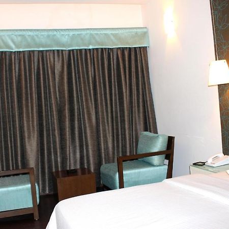 Hotel Saiprakash Hyderabad Habitación foto